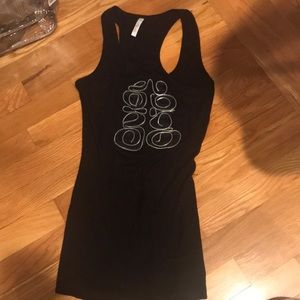 Black racer back tank size s